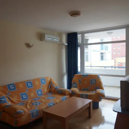 Sunny Elit3 - елит 3 апартамент Apartman Napospart